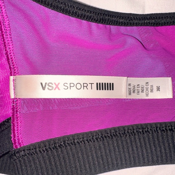 Victoria’s Secret Sports Bra 36C - Picture 4 of 4